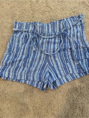 Indigo Rein Blue & White Striped Drawstring Shorts